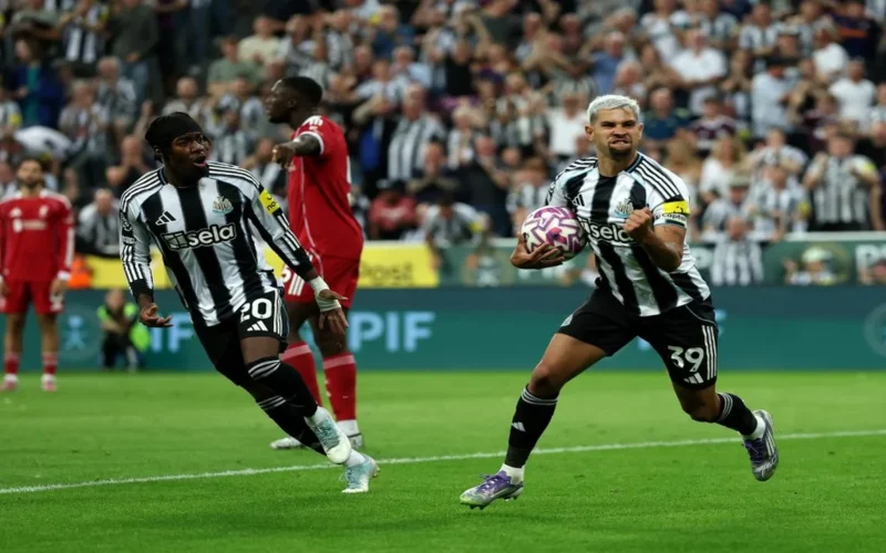 مانشستر يونايتد يبدأ مفاوضات رسمية مع وكلاء اللاعب البرازيلي برونو جيمارايش لضمه